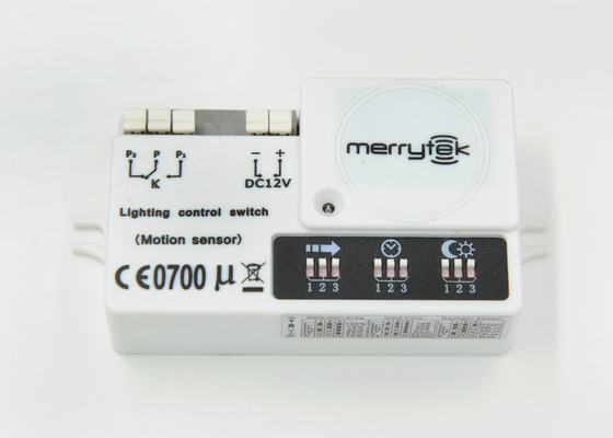 微波感应开关直流输入输出干节点微波感应器LED节能控制器MC016D